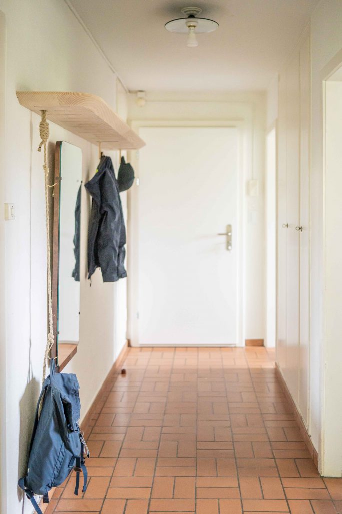 Detailaufnahme Floating Shelf